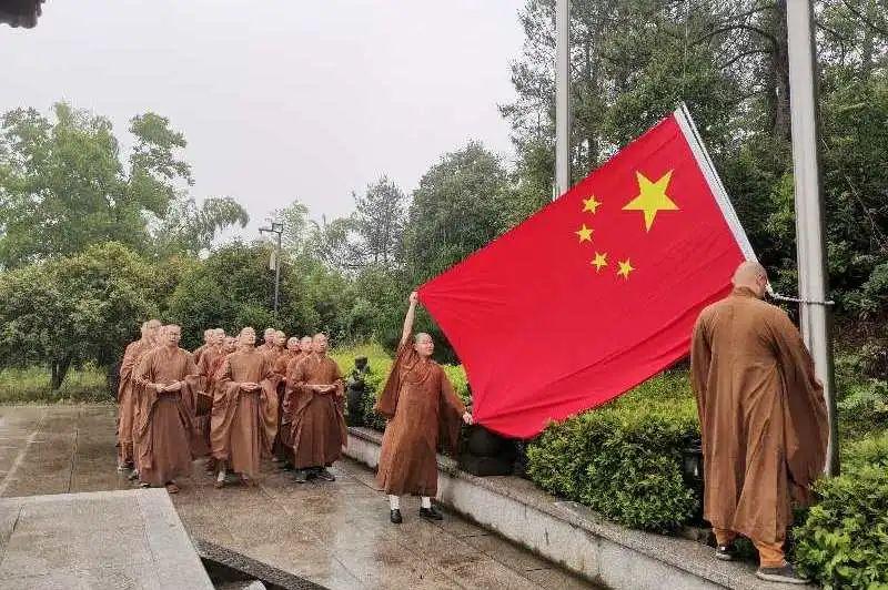 斯基拉：伯格瓦尔今夏正式加盟巴萨，转会费为1000万欧左右